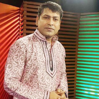 নব্বইয়ের দশকের জনপ্রিয় এই ব্যান্ড গায়ক হাজির নতুন গান নিয়ে